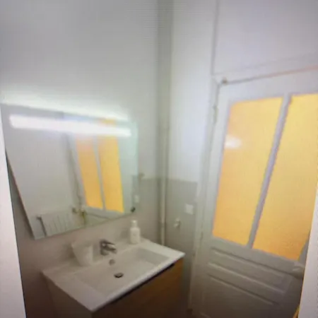 F3 Centre Proche Tram Jardin Lecoq * Clermont-Ferrand